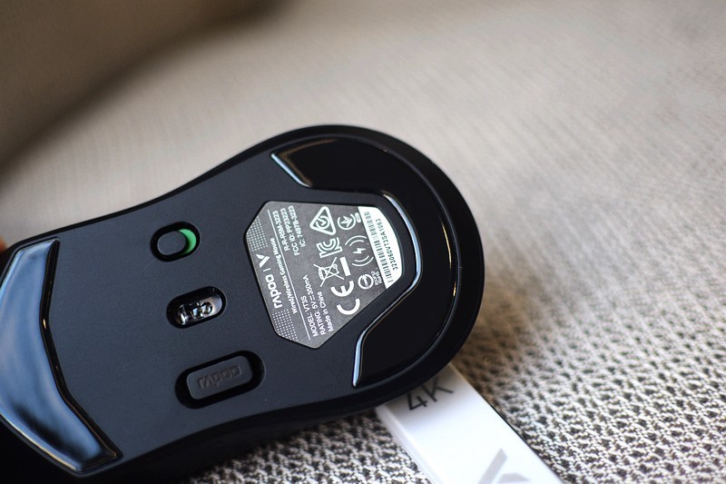 堆料十足的雷柏VT3S，无线设置有线性能的轻量化游戏鼠标实测