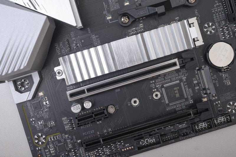 不是8700G买不起，而是5600G更有性价比，分享高性价比搭配