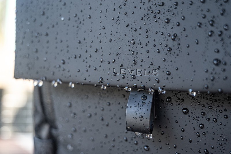 旅游搭子也是通勤伴侣，一包多能，地平线8号moment系列双肩包