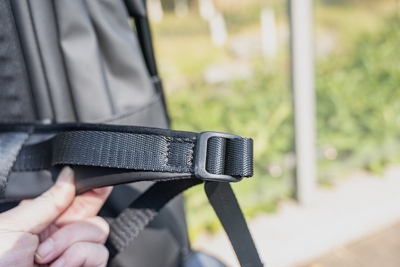 旅游搭子也是通勤伴侣，一包多能，地平线8号moment系列双肩包