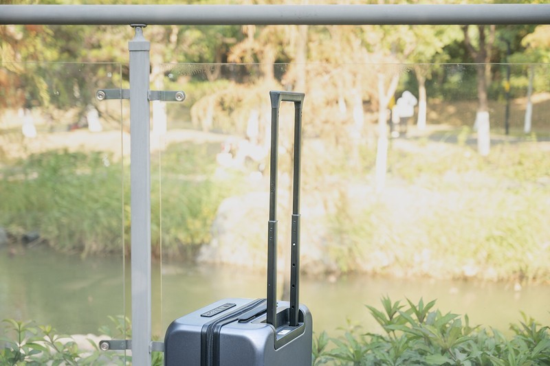 旅游搭子也是通勤伴侣，一包多能，地平线8号moment系列双肩包