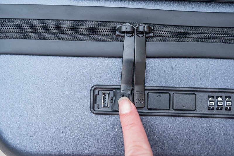 旅游搭子也是通勤伴侣，一包多能，地平线8号moment系列双肩包