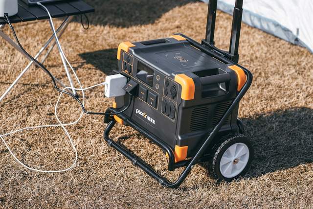 上万元的户外电源怎么样？百克龙E3000上手体验，真值