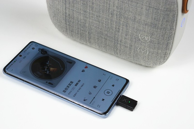 功能丰富的智能蓝牙音频发射器，创新BT-W4上手评测