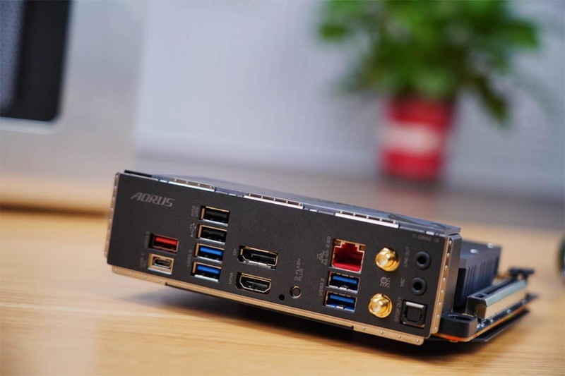 ITX平台的又一优秀选择！技嘉B760I 迷你雕主板如你所愿！