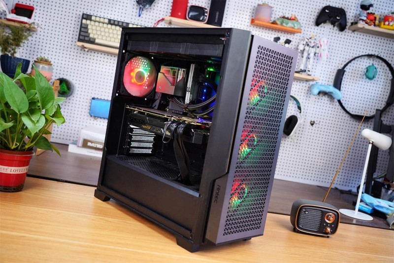 ITX平台的又一优秀选择！技嘉B760I 迷你雕主板如你所愿！