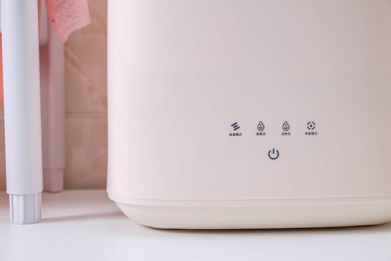 8年研发，95°高温煮洗，99.99%除菌率，希亦全自动内衣洗衣机测评