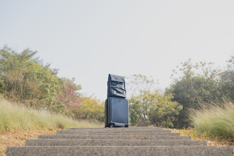 旅游搭子也是通勤伴侣，一包多能，地平线8号moment系列双肩包