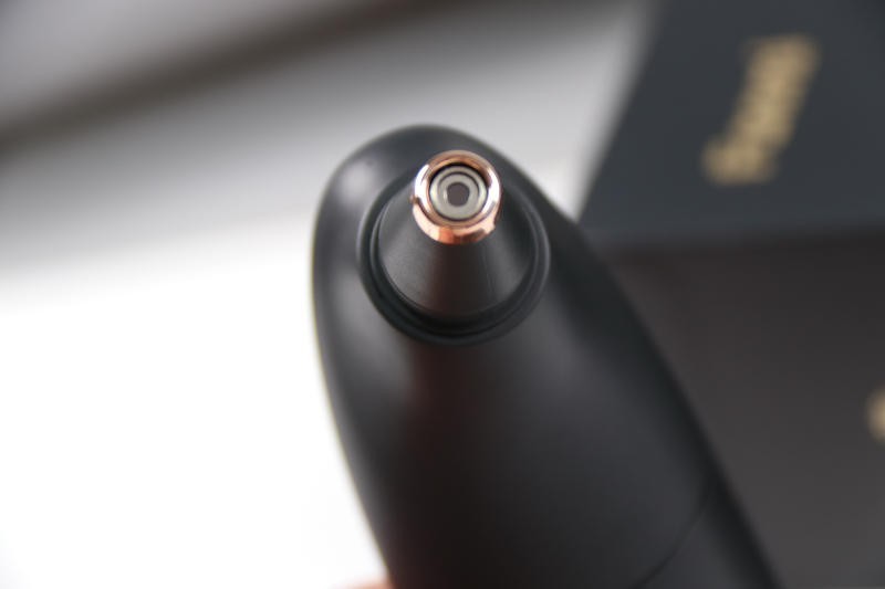 绝对是黑科技，耳温枪用上鼓膜红外，一秒测温还精准