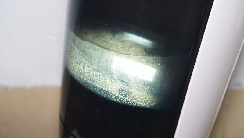 强劲吸力高频揉搓，全链路灭菌不脏手，灰鲸J3洗地机深度体验