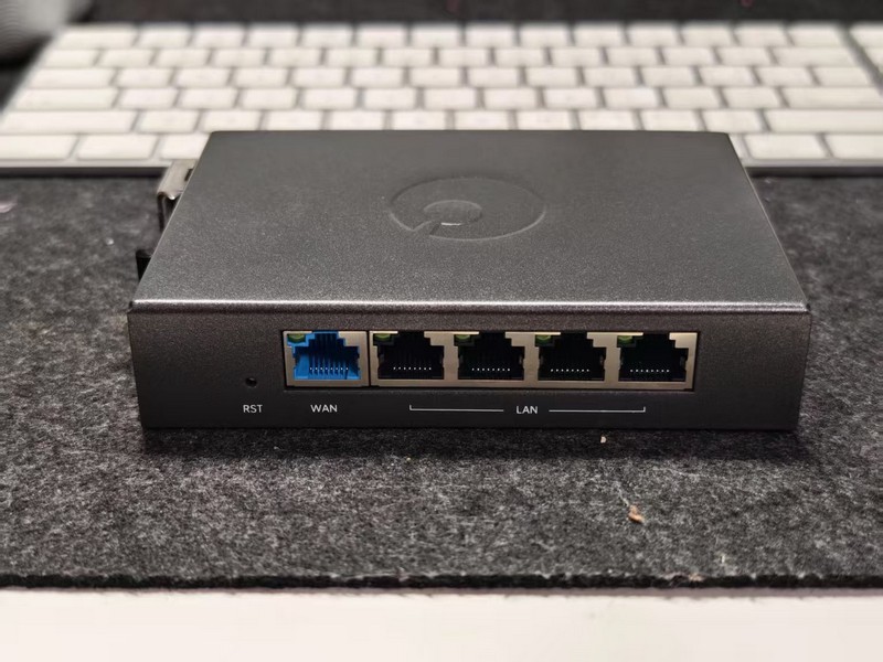 二层组网让异地设备也可互联共享，4G工业路由器蒲公英R300S评测