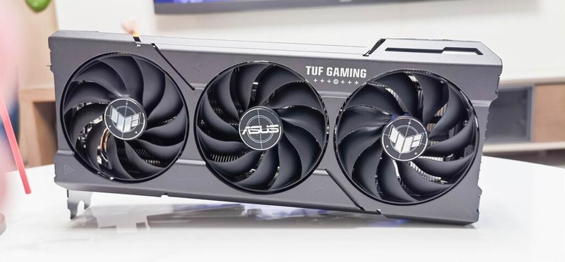 电脑升级大作战，升级酷睿Ultra 7 265K，老电脑原地满血复活