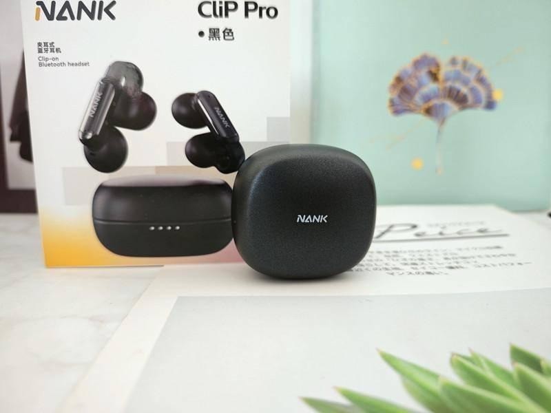 618必入数码清单：iPhone 16 Pro Max+随身WiFi，八大高性价比神器实测点评！