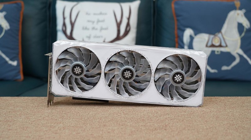 可媲美RTX3090Ti的新一代70Ti？影驰RTX 4070Ti星曜 OC显卡评测