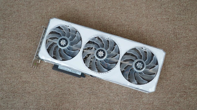 可媲美RTX3090Ti的新一代70Ti？影驰RTX 4070Ti星曜 OC显卡评测