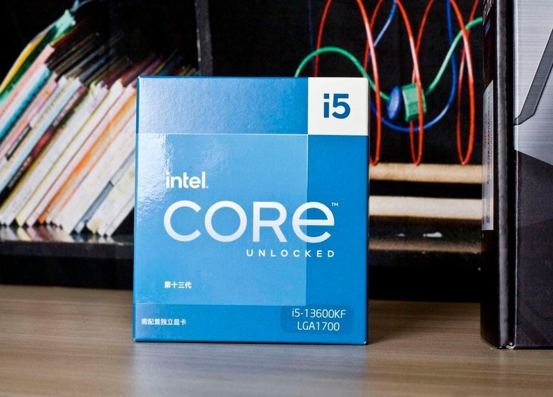 技嘉RTX 4070 魔鹰 OC 12G评测：更高的能效，轻松玩转2K游戏