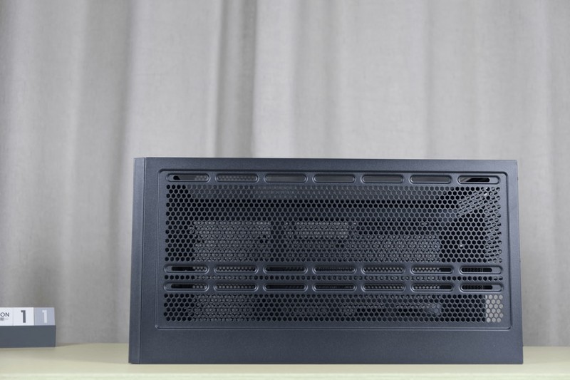 简约自然，好看且实惠：先马 森悦 木系侧透机箱上手体验