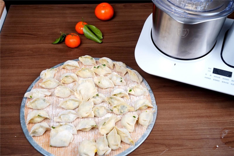 “围裙妈妈”的好帮手，有了moido陌冬和面机，在家一样做美食