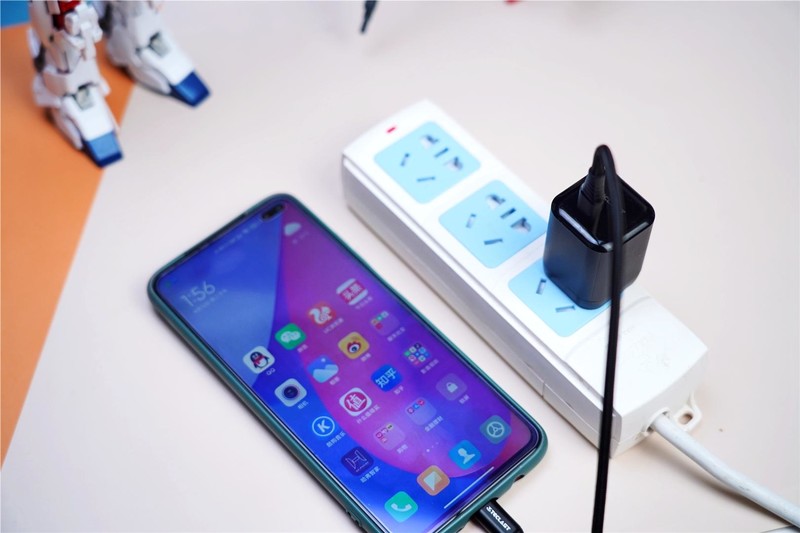 PD充电套装，用了它移动设备通吃—TECLAST PD30W氮化镓充电套装