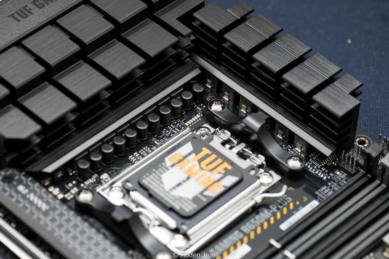 装台今年最标准的游戏主机？7500F+B650M TUF+6750GRE