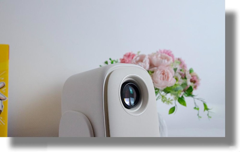 租房5㎡秒变私人影院！哈趣Q1实测：千元内还有对手？