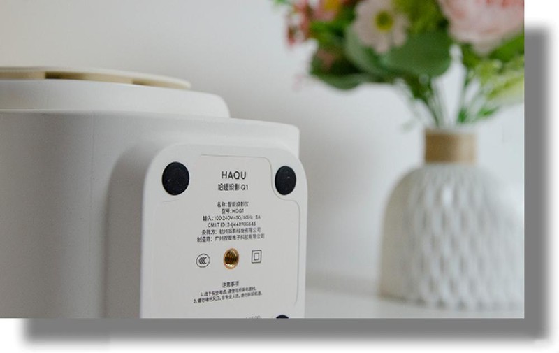 租房5㎡秒变私人影院！哈趣Q1实测：千元内还有对手？