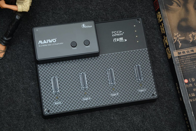 一拖三克隆、USB4、40Gbps速率，麦沃M.2四盘位拷贝机开箱
