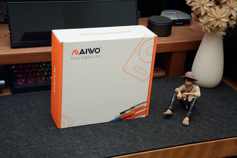 一拖三克隆、USB4、40Gbps速率，麦沃M.2四盘位拷贝机开箱