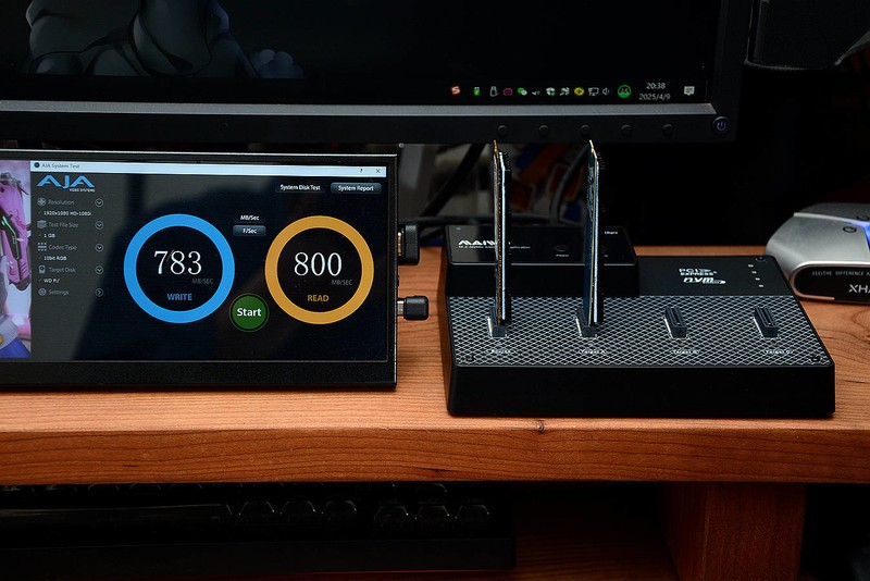 一拖三克隆、USB4、40Gbps速率，麦沃M.2四盘位拷贝机开箱