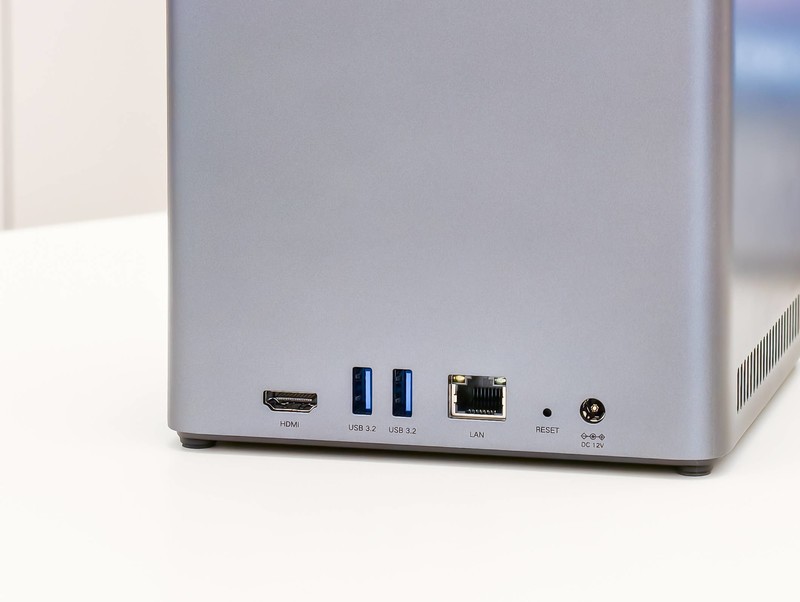 数码小白也能玩转NAS，绿联DH4300 Plus巨好用！