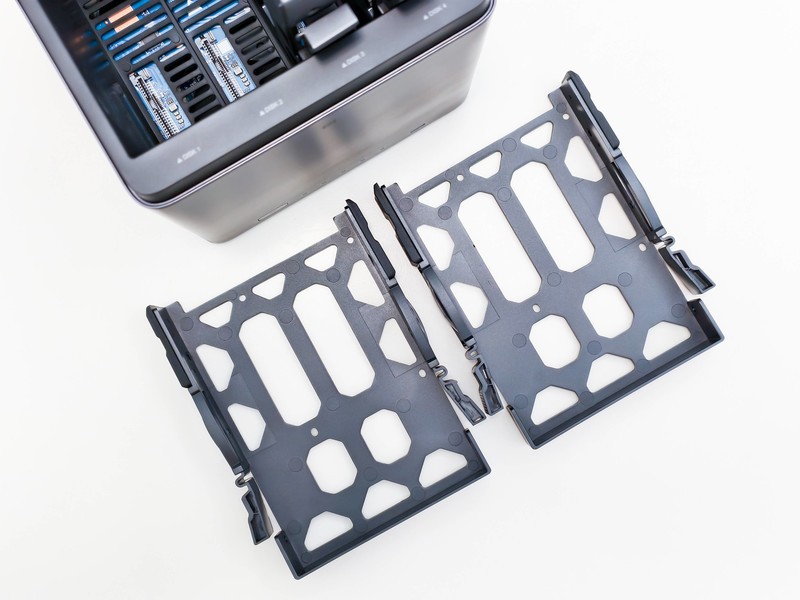 数码小白也能玩转NAS，绿联DH4300 Plus巨好用！