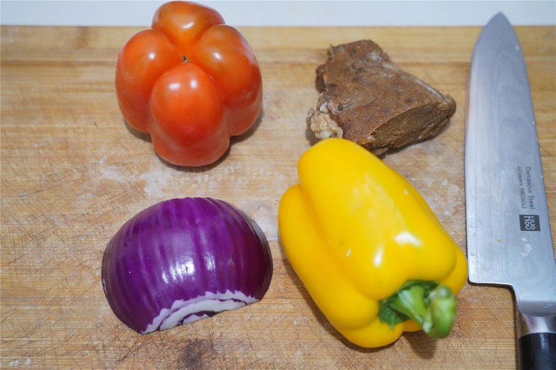 “围裙妈妈”的好帮手，有了moido陌冬和面机，在家一样做美食