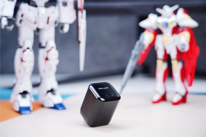 PD充电套装，用了它移动设备通吃—TECLAST PD30W氮化镓充电套装