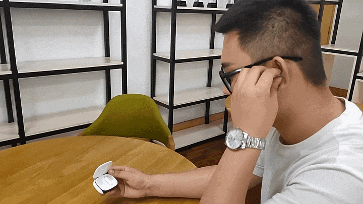 左点助听器，助你听到更美好的声音