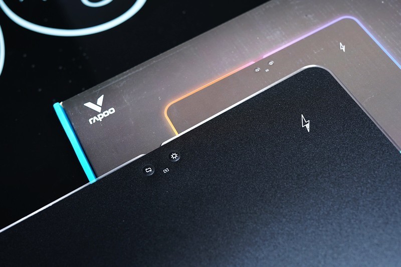 RGB全家桶.太喜欢了 雷柏.键帽.耳机支架.鼠标垫三件套