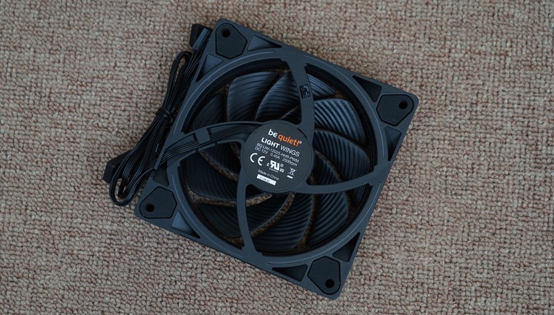 夏日电脑如何优化散热？老司机实测告诉你装机选洞洞流还是闷罐流