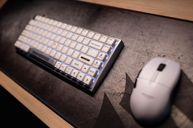 圆润顺滑，一眼相中，杜伽Hi Keys无线机械键盘