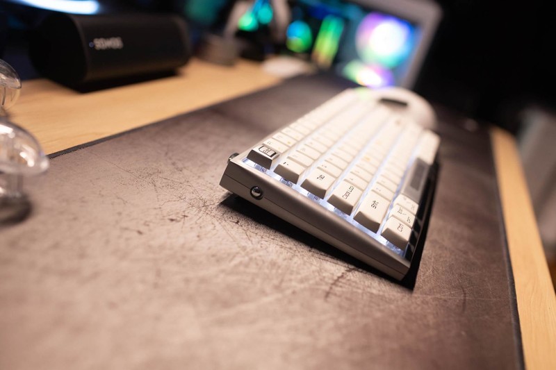 圆润顺滑，一眼相中，杜伽Hi Keys无线机械键盘