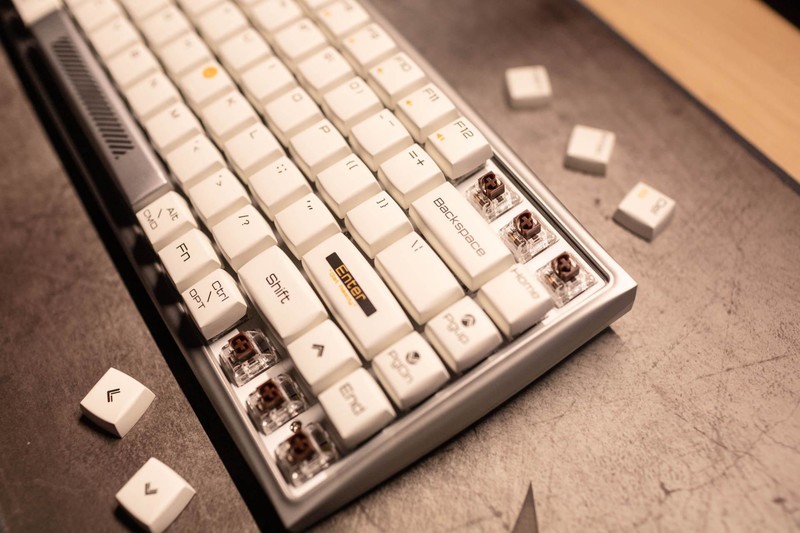 圆润顺滑，一眼相中，杜伽Hi Keys无线机械键盘