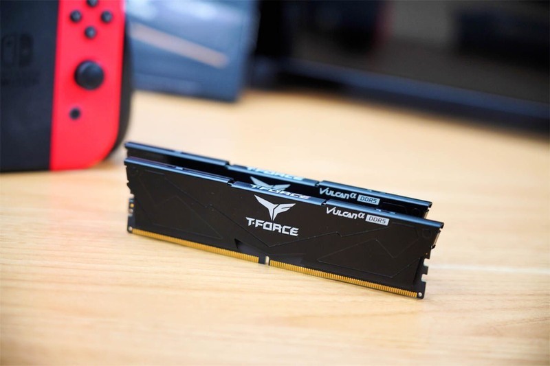 支持AMD EXPO，性能起飞，十铨T-FORCE VULCANα DDR5-6000值得入手