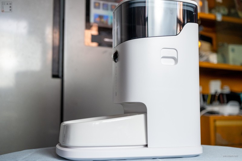 猫咪的专属自助餐厅，定时投喂还能远程看护，宠咕咕宠物喂食器体验