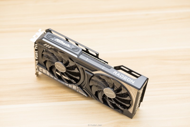 定位60的甜品混战！RX 9060XT 8G/16G首发测评