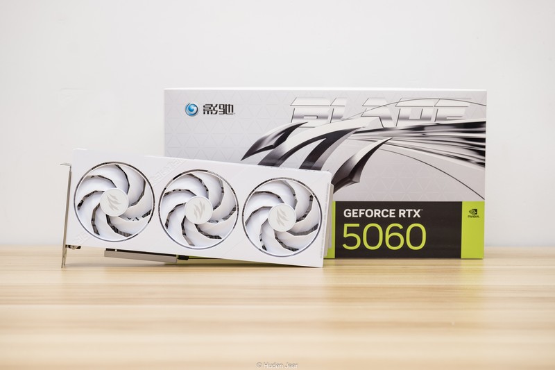 定位60的甜品混战！RX 9060XT 8G/16G首发测评