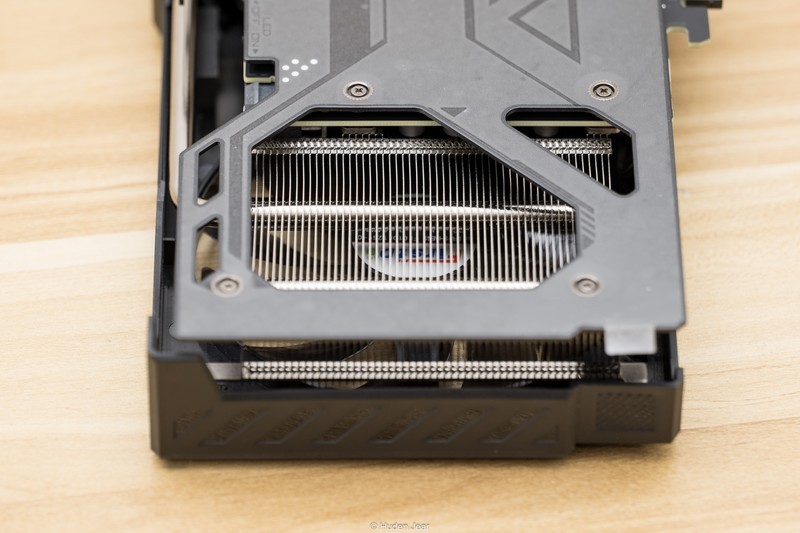 定位60的甜品混战！RX 9060XT 8G/16G首发测评