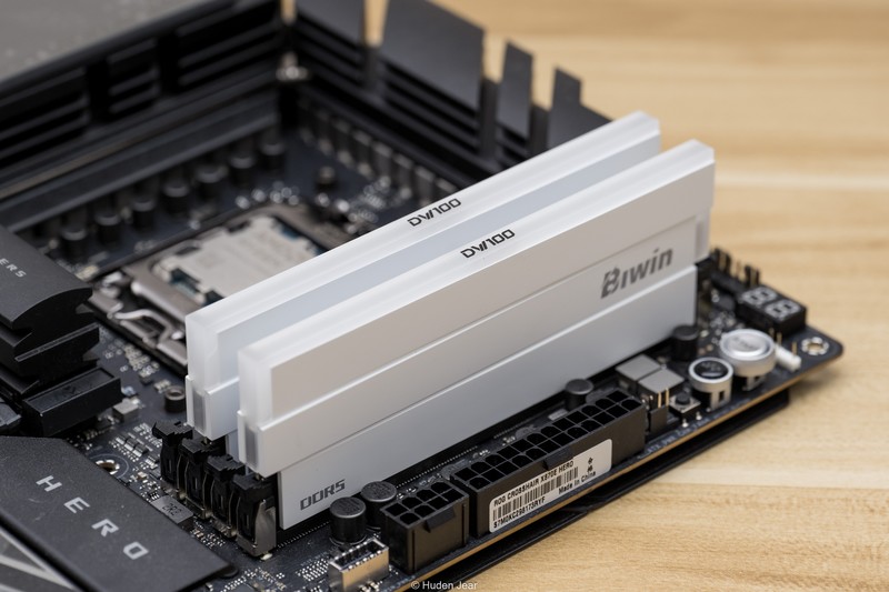 定位60的甜品混战！RX 9060XT 8G/16G首发测评