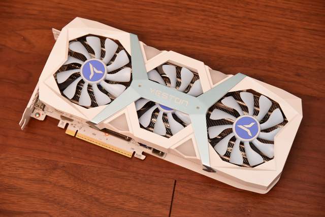 2K可光追！神器如此卡，AMD RX9060 XT全线夹击NVIDIA！