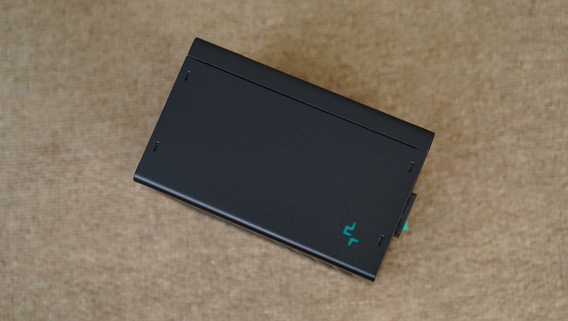 更适合游戏玩家的甜点显卡，AMD RX 9060 XT首发评测&装机分享