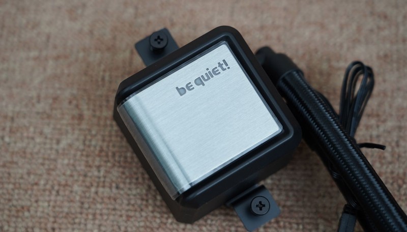 夏日电脑如何优化散热？老司机实测告诉你装机选洞洞流还是闷罐流