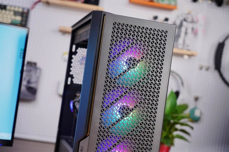 支持AMD EXPO，性能起飞，十铨T-FORCE VULCANα DDR5-6000值得入手