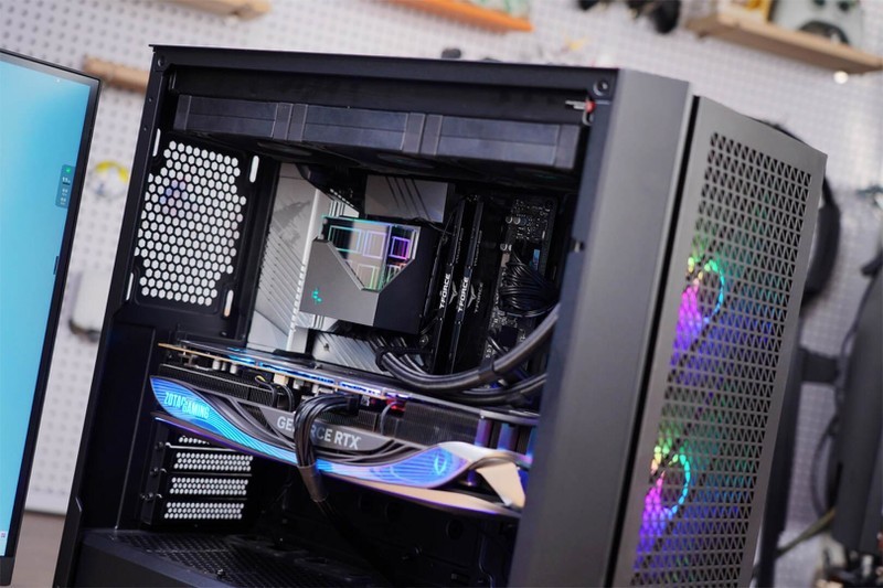 支持AMD EXPO，性能起飞，十铨T-FORCE VULCANα DDR5-6000值得入手